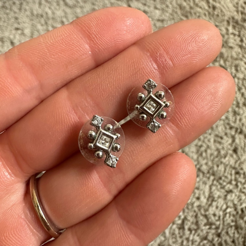 Kendra Scott Crystal Stud Earrings